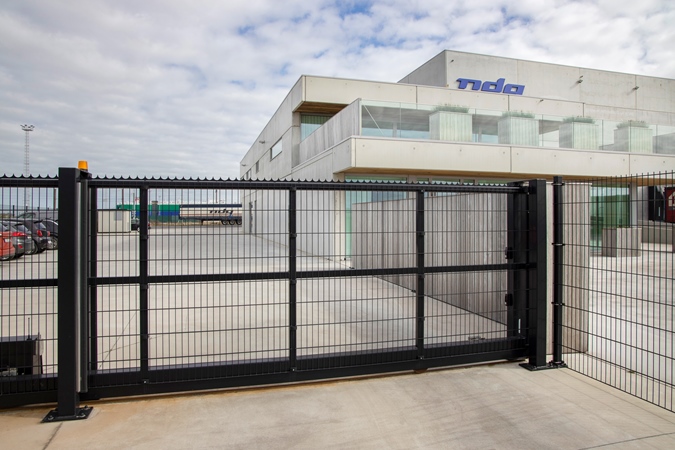 Staalmat vulling of prison mesh